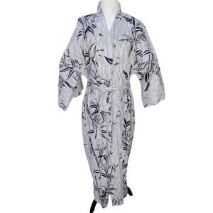 Vintage 1980s Cotton Summer Kimono Yukata Blue White Floral Bamboo Motif Size M